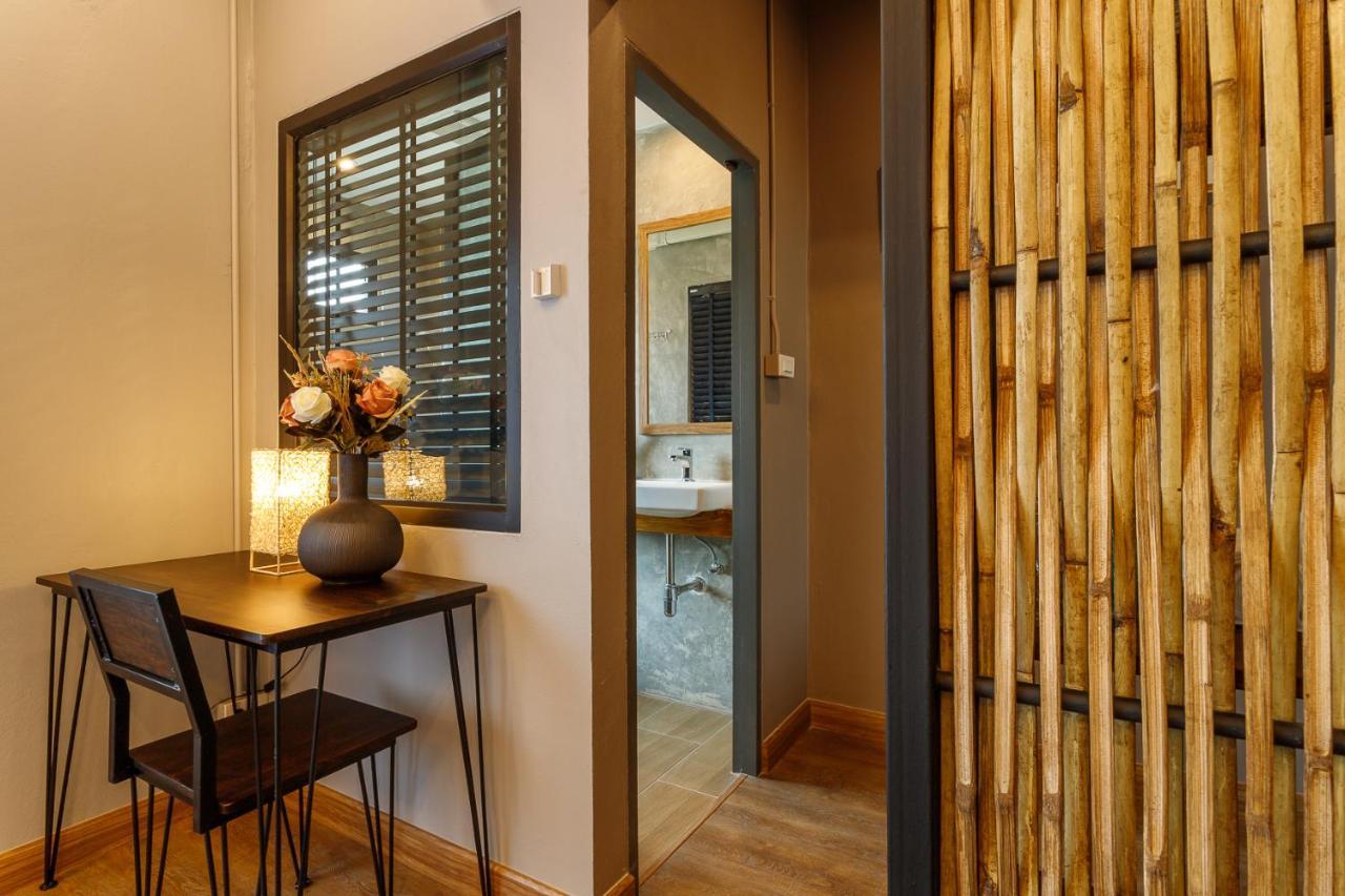 Hostel One Art And Gallery Chiang Mai Exterior foto